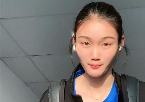 欧美丝袜丝交足nylons图片